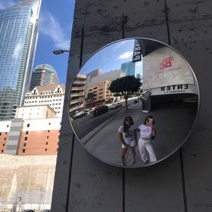 Meet your Posher, Athina